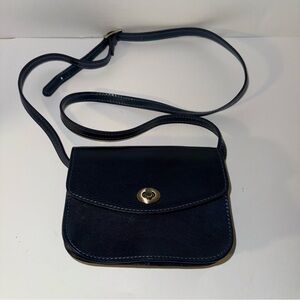 FLOTO handmade in Italy patent leather crossbody